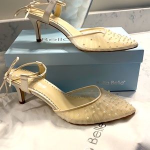 Bella Belle Ivory Laced Bridal Shoe, 7.5